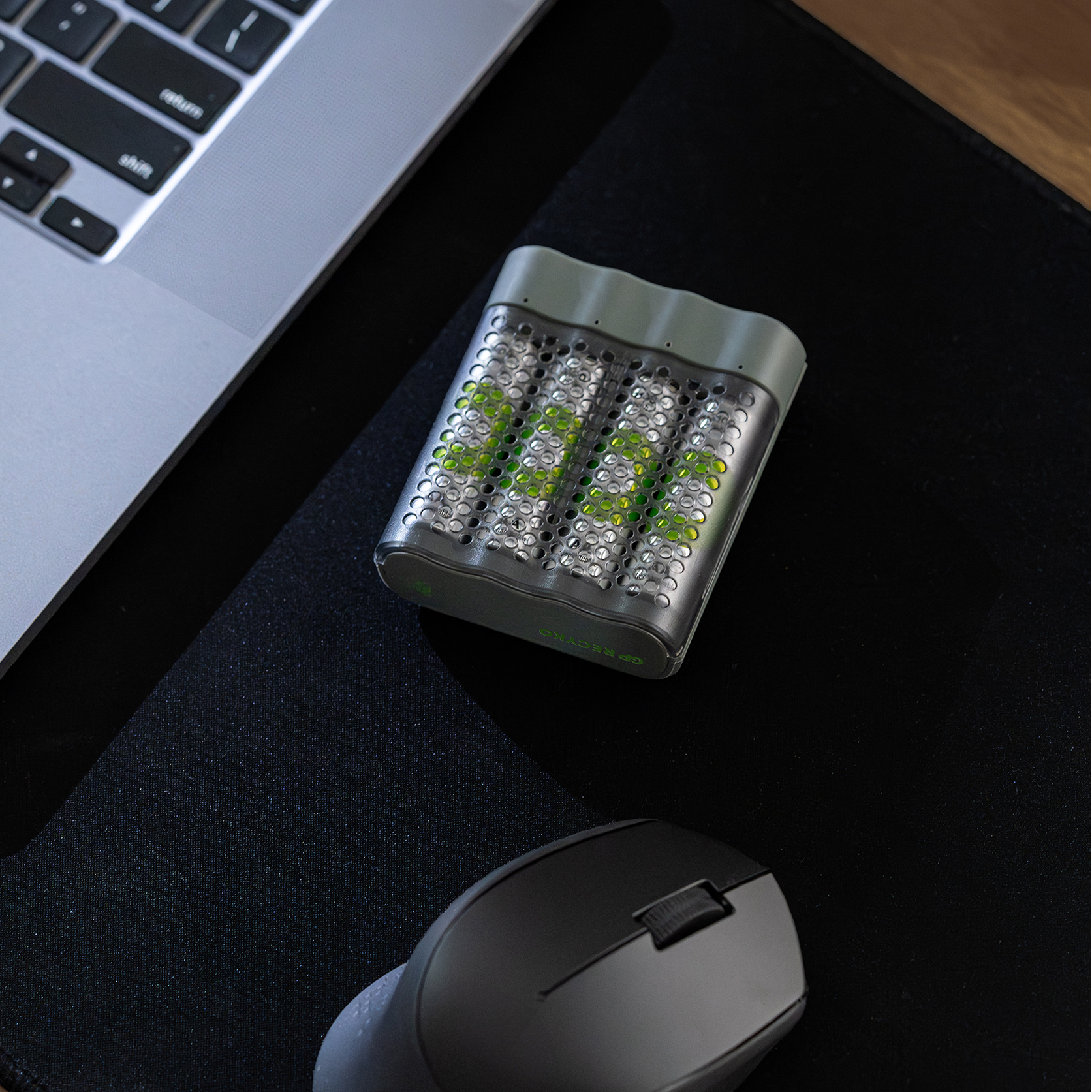GP ReCyko Speed M452 USB-batterioplader med 4 x AA 2600 mAh - Billede 8